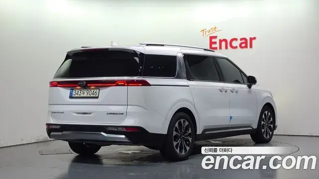 Kia Carnival 2021 — Photo 2/20