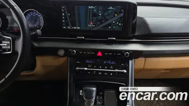 Kia Carnival 2021 — Photo 15/20