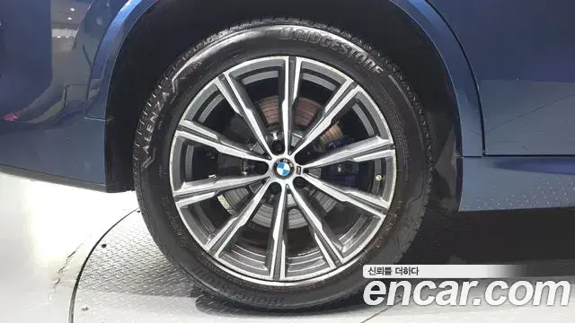 BMW X5 2021 — Photo 5/20