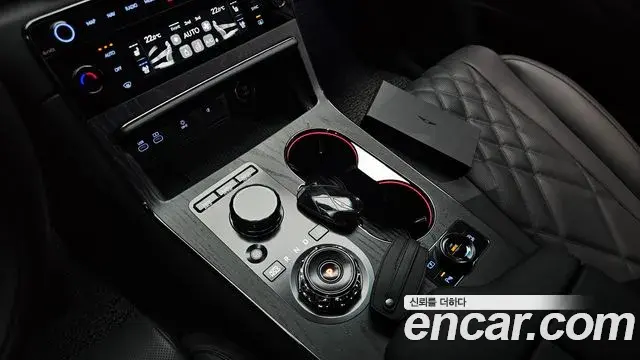 Genesis GV80 2025 — Şəkil 8/20