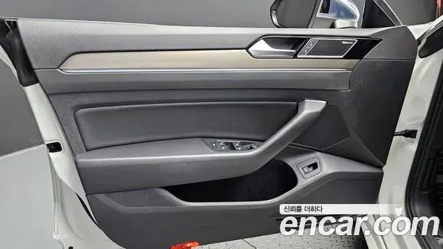 Volkswagen Arteon 2019 — Photo 6/30