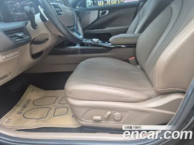 Kia K8 2022 — Photo 9/20