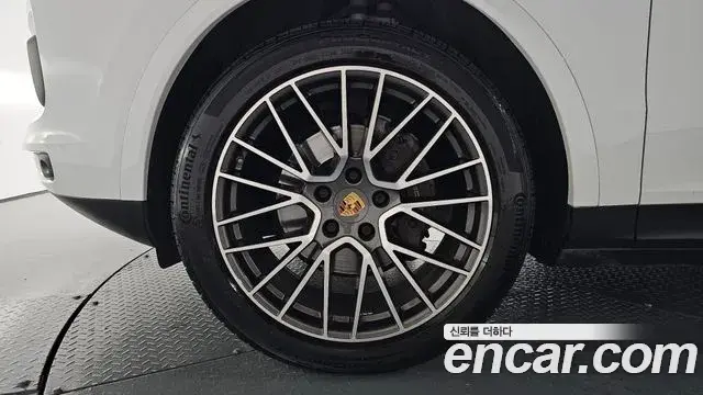 Porsche Cayenne 2021 — Şəkil 5/20