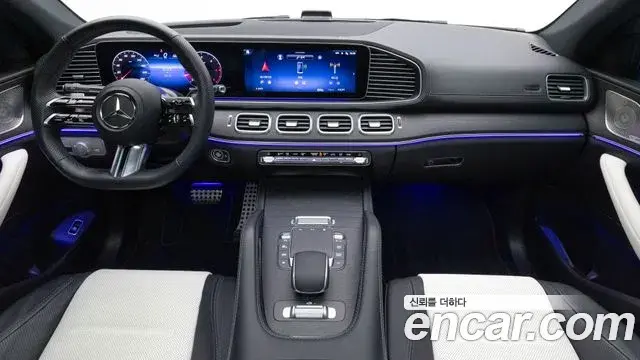 Mercedes-Benz GLE-Class 2023 — Photo 7/20