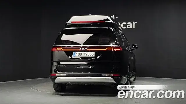 Kia Carnival 2022 — Фото 3/20