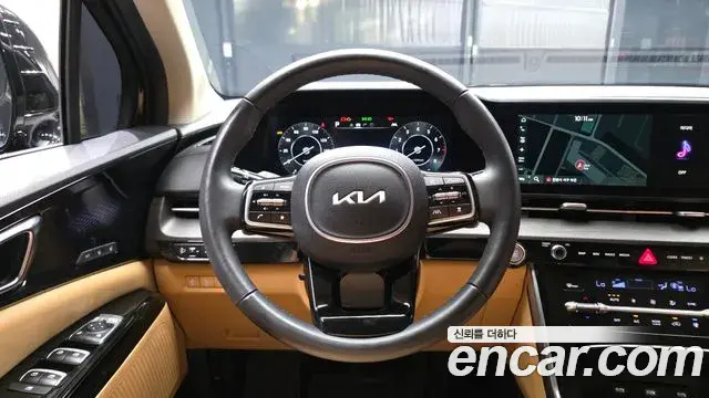 Kia Carnival 2023 — Фото 14/20
