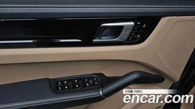 Porsche Cayenne 2020 — Фото 17/20