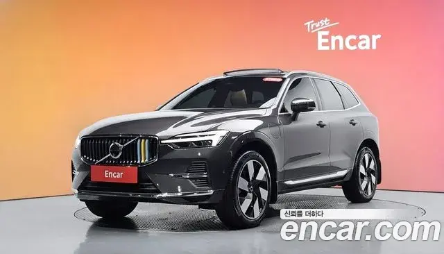 Volvo XC60 2024 — Photo 1/20