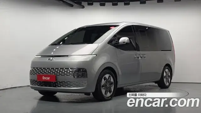 Hyundai Staria, 2021