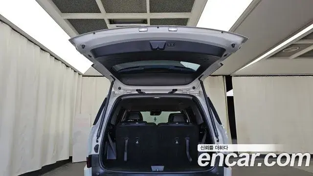 Hyundai Santa Fe 2023 — Photo 20/20