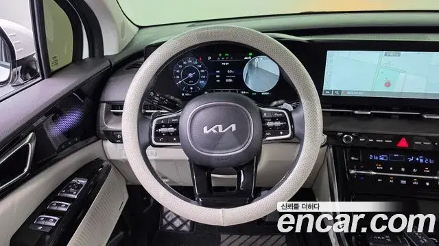 Kia Carnival 2022 — Фото 13/20