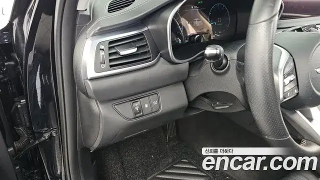 Genesis G70 2021 — Photo 20/39