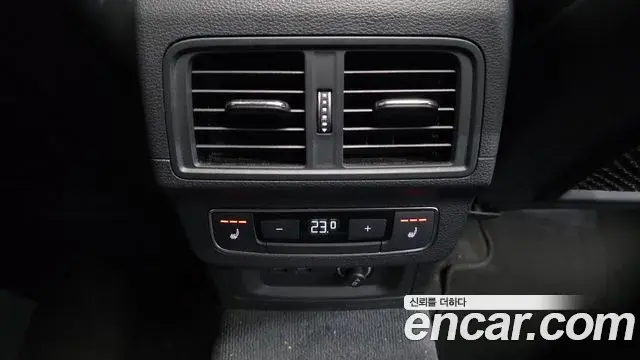 Audi Q5 2022 — Фото 18/20