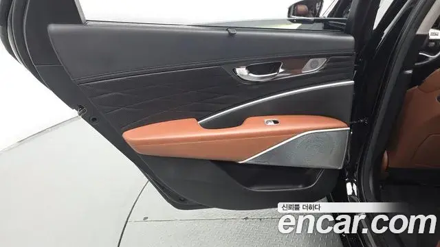 Kia The K9 2019 — Photo 24/31