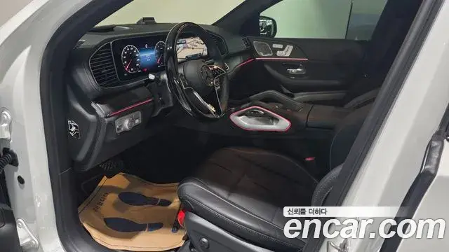 Mercedes-Benz GLE-Class 2026 — Photo 19/20