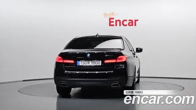 BMW 5 Series 2023 — Şəkil 4/20
