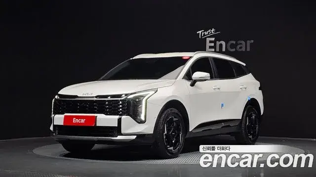 Kia Sportage 2025 — Фото 1/20