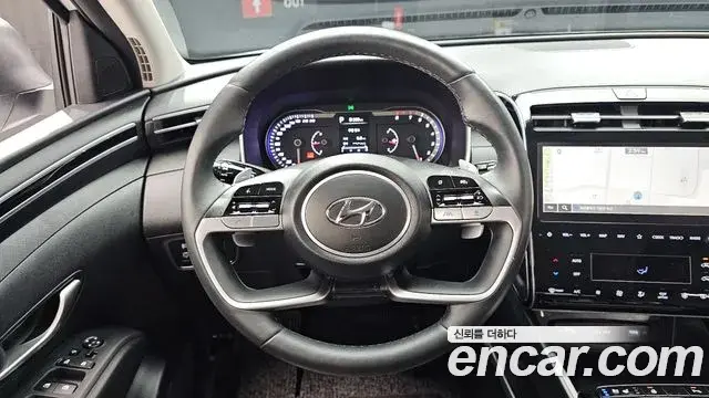 Hyundai The New Tucson 2022 — Фото 13/20