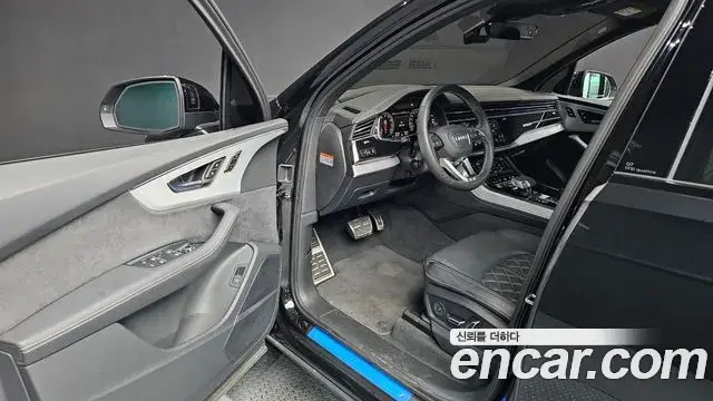 Audi Q7 2025 — Photo 10/20