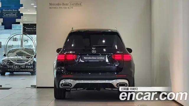 Mercedes-Benz GLB-Class 2025 — Фото 4/18