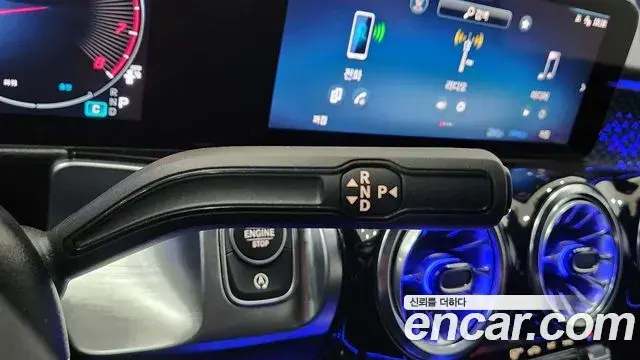 Mercedes-Benz GLB-Class 2025 — Фото 15/18