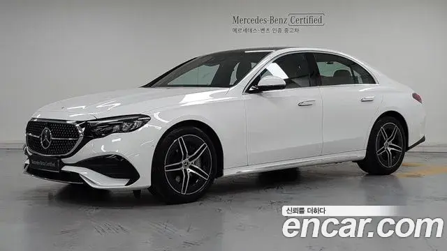 Mercedes-Benz E-Class 2026 — Photo 1/20
