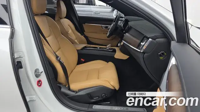 Volvo S90 2023 — Фото 11/20
