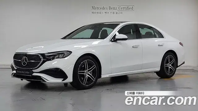 Mercedes-Benz E-Class 2026 — Photo 1/20