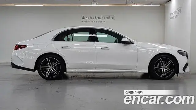 Mercedes-Benz E-Class 2026 — Photo 3/20