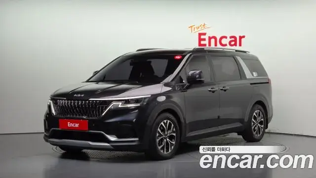 Kia Carnival 2021 — Photo 9/20