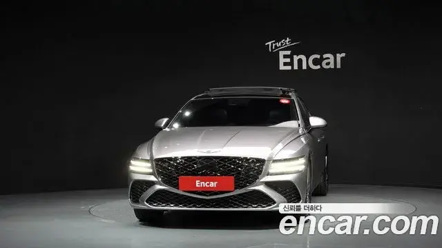 Genesis Electrified G80 2024 — Photo 3/20