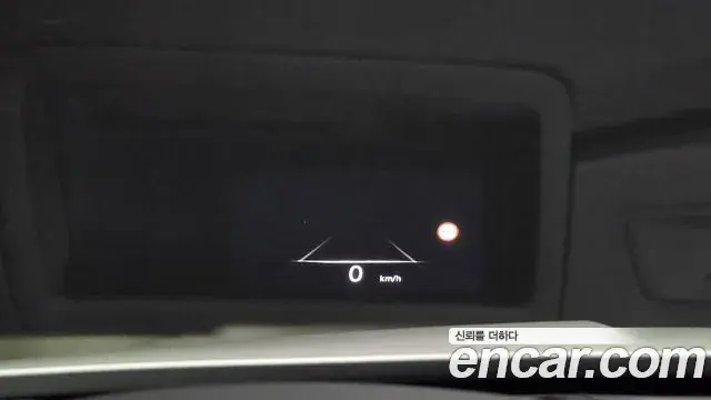 Genesis Electrified G80 2021 — Photo 19/20