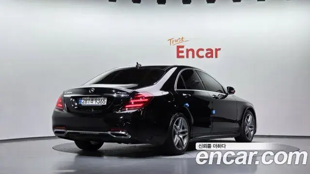 Mercedes-Benz S-Class 2020 — Фото 2/20