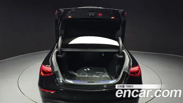 Mercedes-Benz S-Class 2022 — ფოტო 20/20