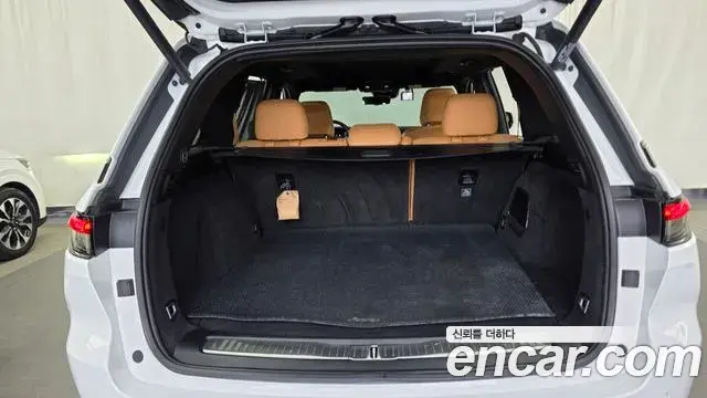 Jeep Grand Cherokee 2023 — Фото 20/20