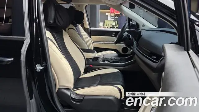 Kia Carnival 2024 — Şəkil 11/20