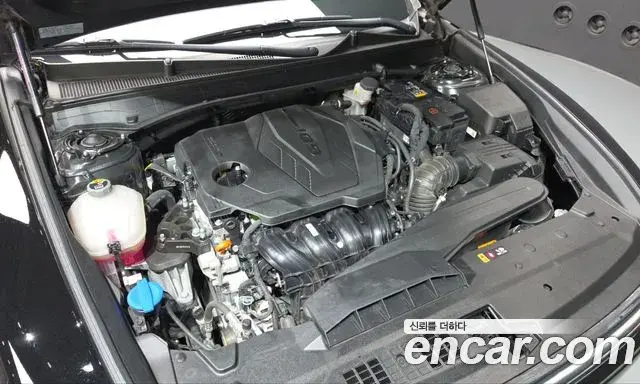 Hyundai Grandeur 2023 — Photo 6/20