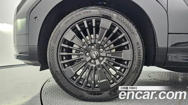 Hyundai Santa Fe 2024 — Photo 5/20