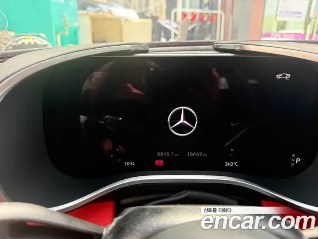Mercedes-Benz SL-Class 2025 — Фото 16/17