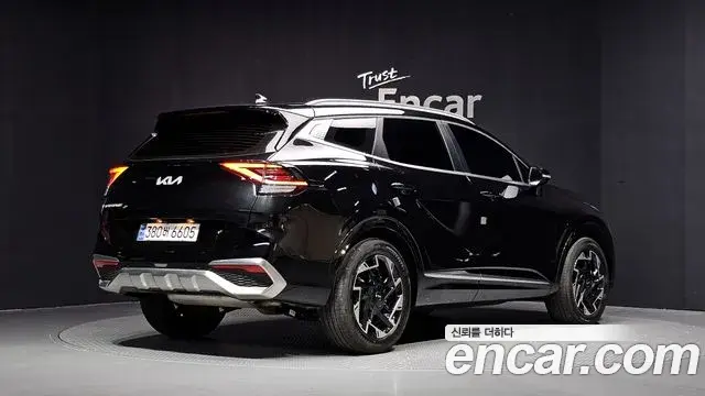 Kia Sportage 2024 — Photo 2/20
