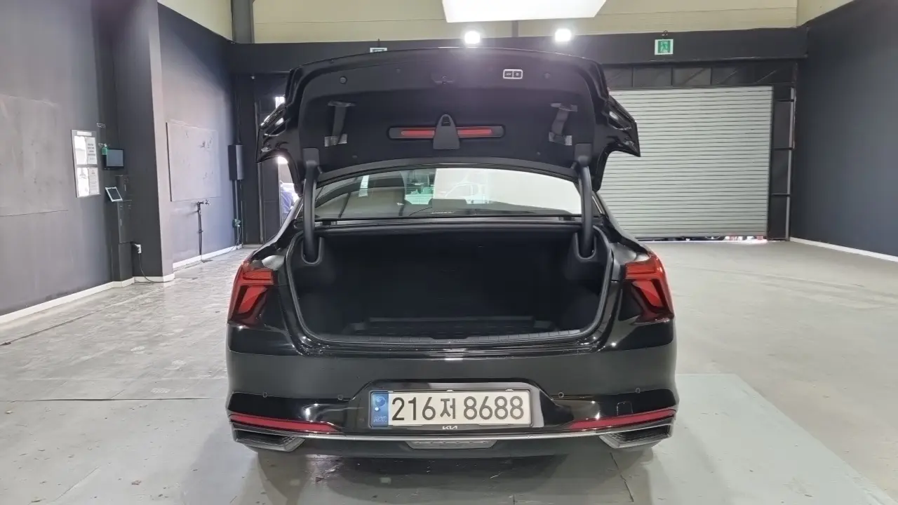 Kia K8 2021 — Şəkil 18/18