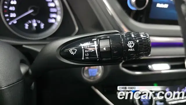 Hyundai Sonata 2023 — Photo 19/20