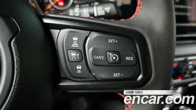 Jeep Wrangler 2024 — Photo 18/20