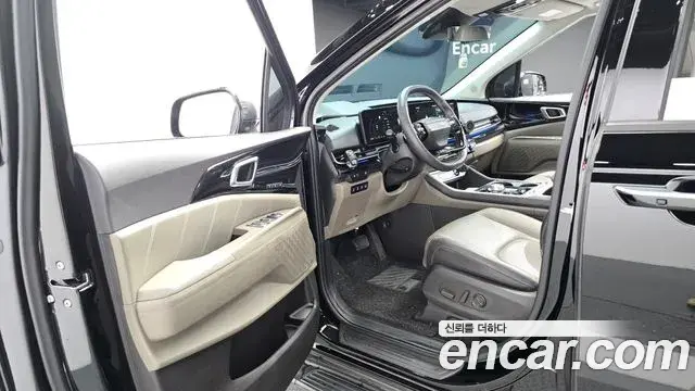 Kia Carnival 2024 — Photo 10/20