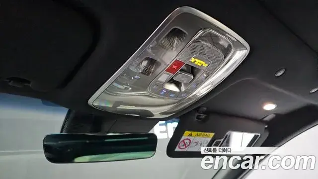 Genesis G90 2022 — Photo 19/20