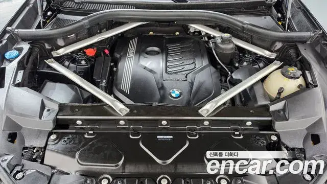 BMW X6 2021 — Photo 6/20