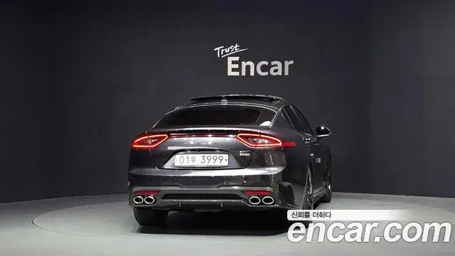 Kia Stinger 2018 — Photo 4/20