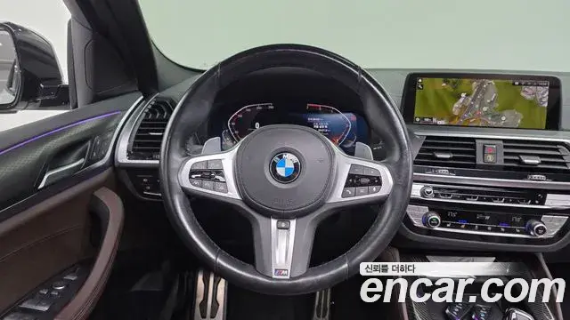 BMW X4 2021 — Şəkil 13/20