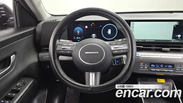 Hyundai Kona 2025 — Фото 13/20