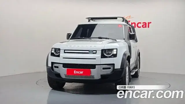 Land Rover Defender 2020 — Фото 3/20